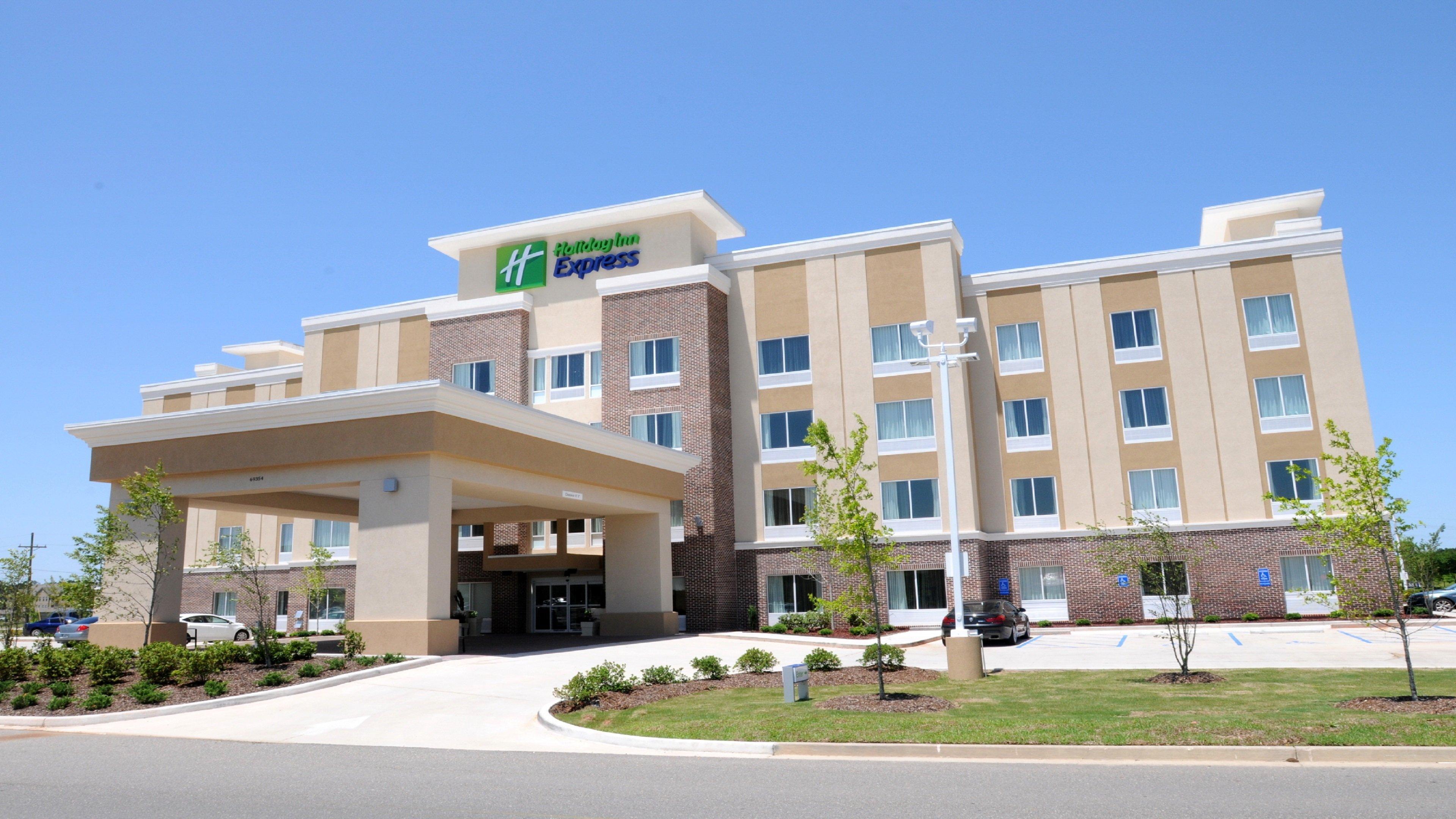 Holiday Inn Express Covington-Madisonville By Ihg Экстерьер фото