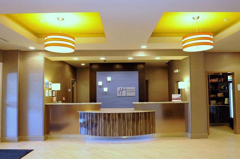 Holiday Inn Express Covington-Madisonville By Ihg Экстерьер фото